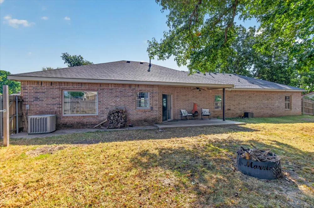 1531 May Lane Bartlesville, OK 74006