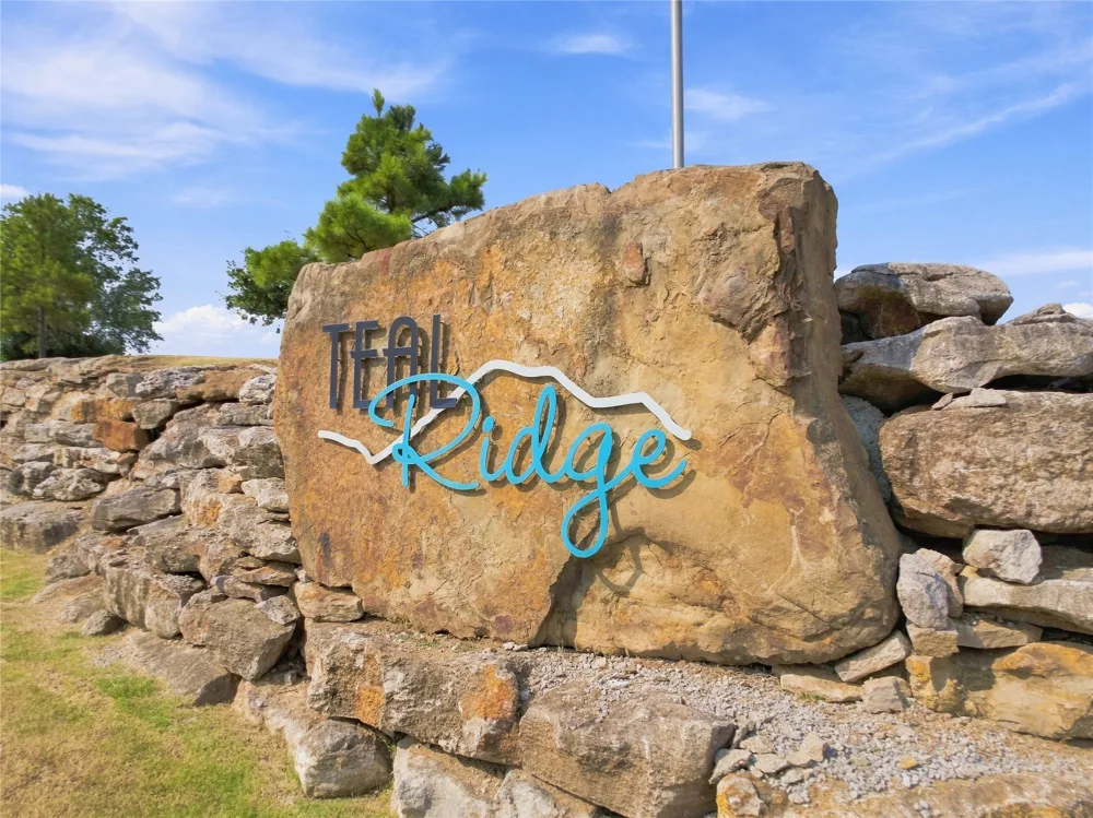 4525 S Ivy Avenue Sand Springs, OK 74063