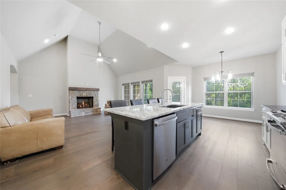 4525 S Ivy Avenue Sand Springs, OK 74063