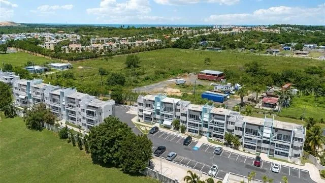 1203 GOLDEN VILLAS Vega Alta, PR 00692