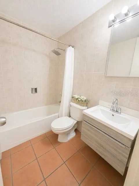 1203 GOLDEN VILLAS Vega Alta, PR 00692