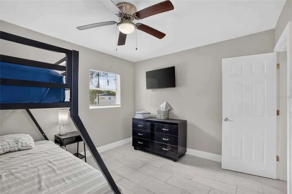 10420 22ND STREET Tampa, FL 33612