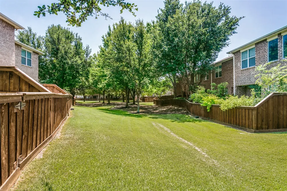 2968 Muirfield Drive Lewisville, TX 75067