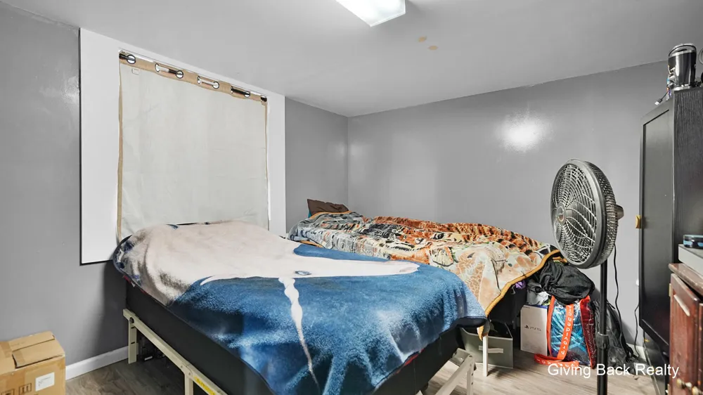 825 Den Hertog Street SW Wyoming, MI 49509