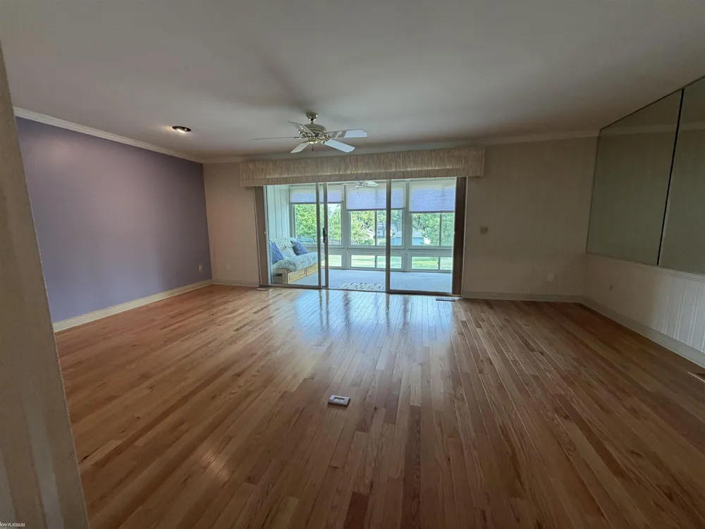 3995 River #15 Road East China Township, MI 48054