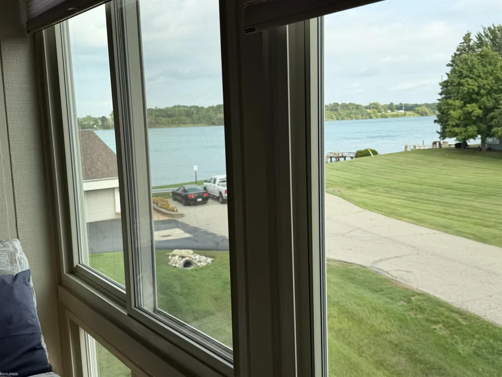 3995 River #15 Road East China Township, MI 48054