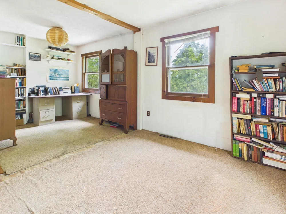 10611 E Omena Road Leelanau Township, MI 49670