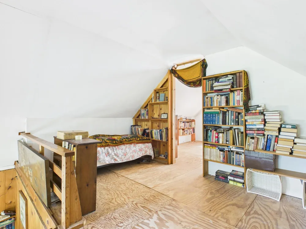 10611 E Omena Road Leelanau Township, MI 49670