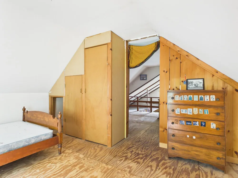 10611 E Omena Road Leelanau Township, MI 49670