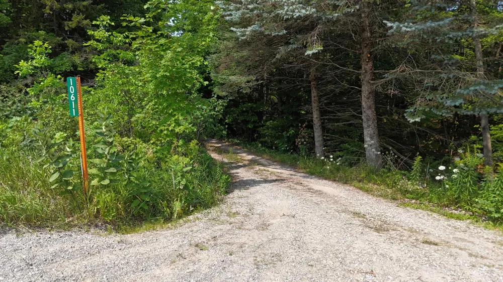 10611 E Omena Road Leelanau Township, MI 49670