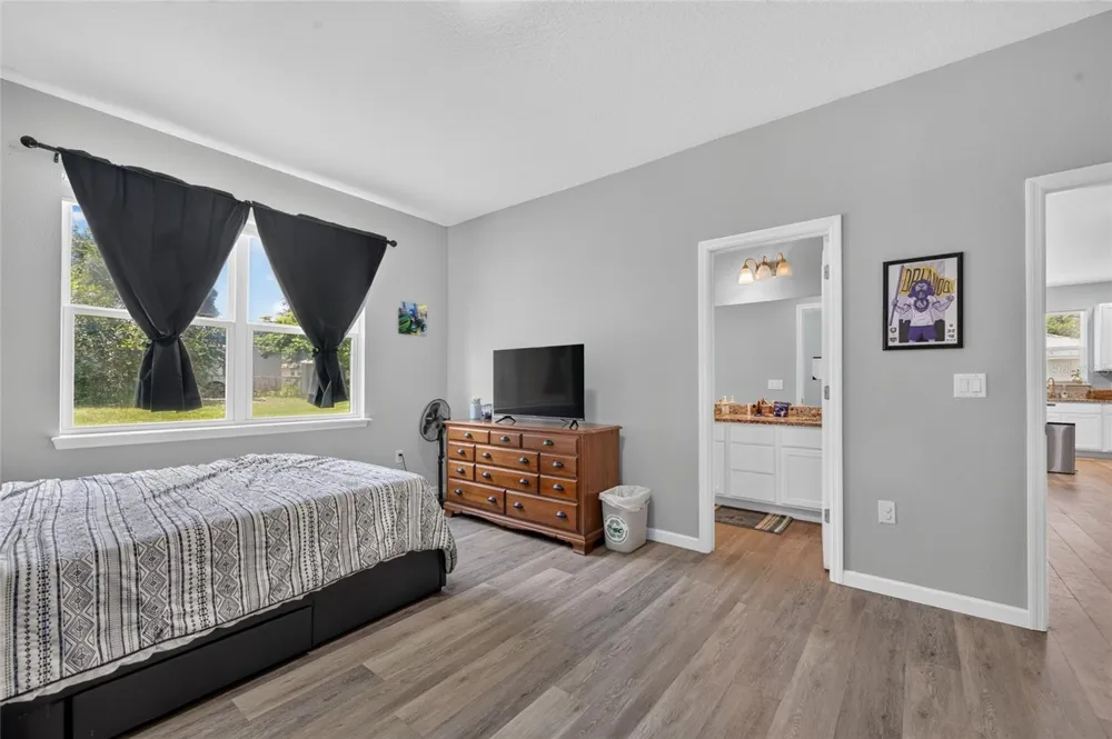 1462 5TH AVENUE Deland, FL 32724