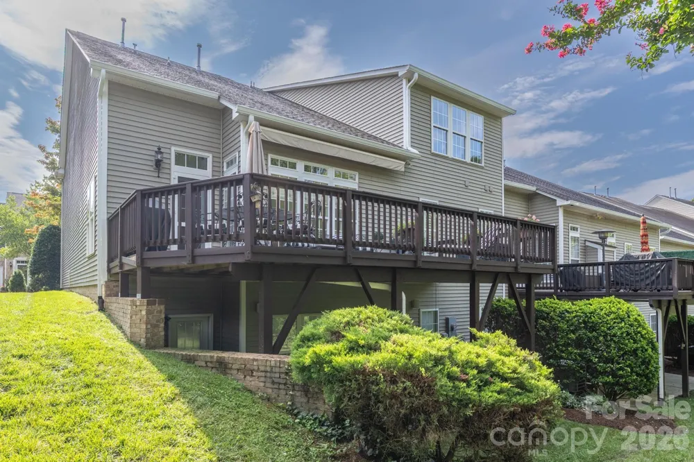 10211 Linksland Drive Huntersville, NC 28078