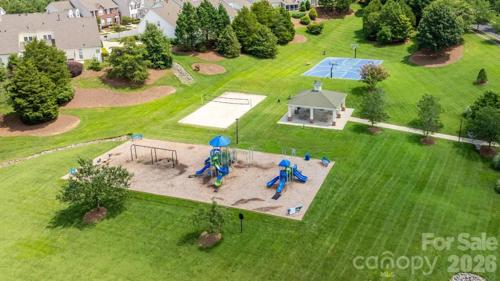 10211 Linksland Drive Huntersville, NC 28078