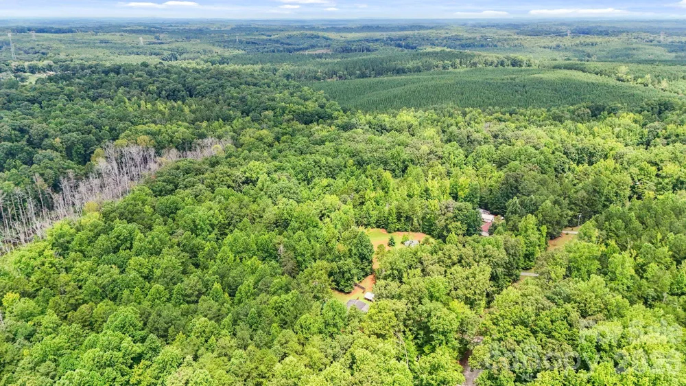 3312 McConnells Highway W Sharon, SC 29742