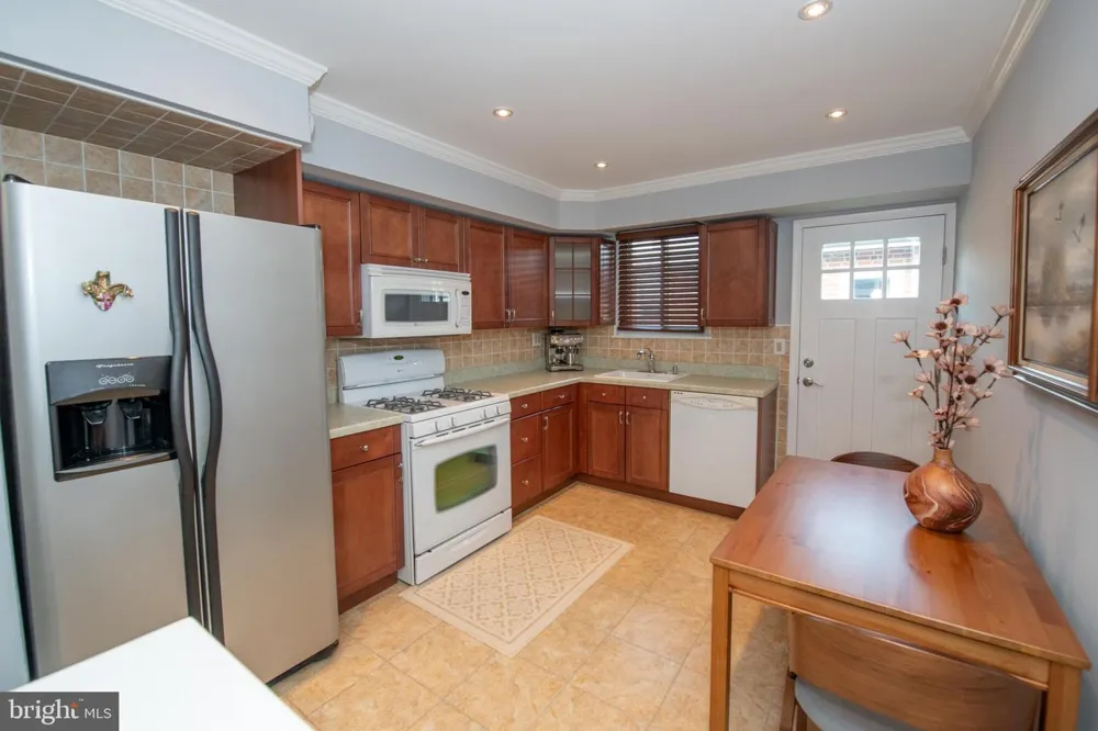 7705 DORCAS STREET Philadelphia, PA 19111
