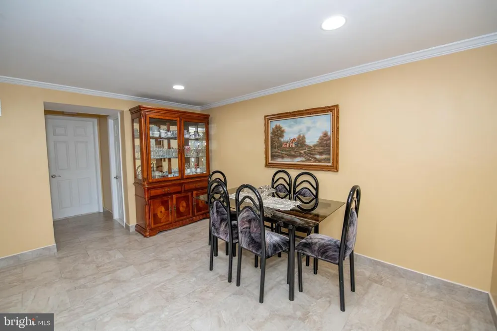 7705 DORCAS STREET Philadelphia, PA 19111