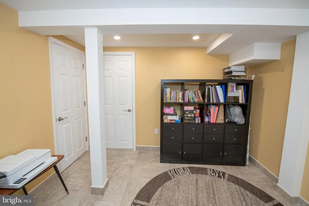 7705 DORCAS STREET Philadelphia, PA 19111