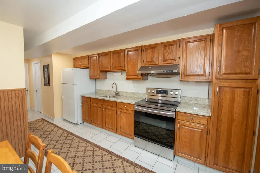 7705 DORCAS STREET Philadelphia, PA 19111