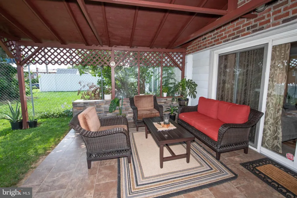 7705 DORCAS STREET Philadelphia, PA 19111