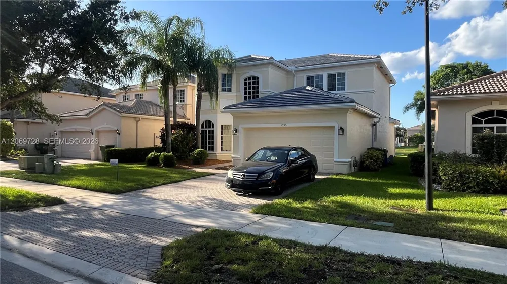 19351 SW 61st St #19351 Pembroke Pines, FL 33332