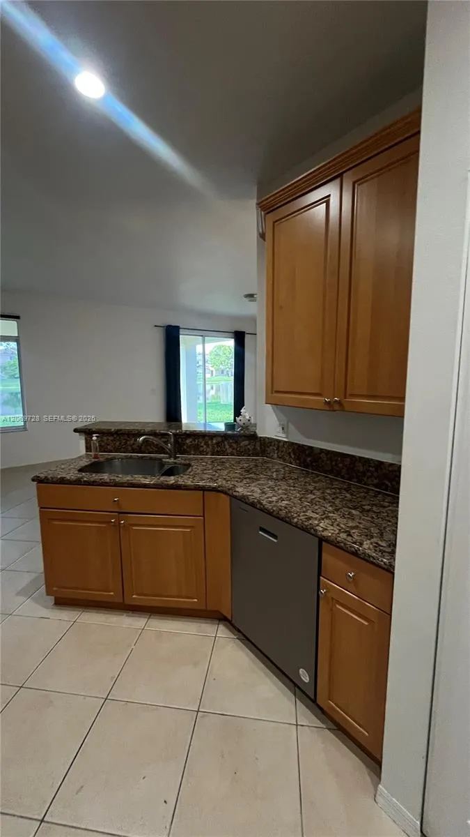 19351 SW 61st St #19351 Pembroke Pines, FL 33332