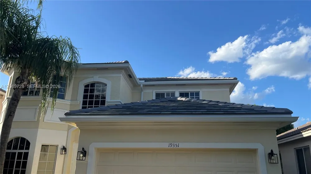 19351 SW 61st St #19351 Pembroke Pines, FL 33332