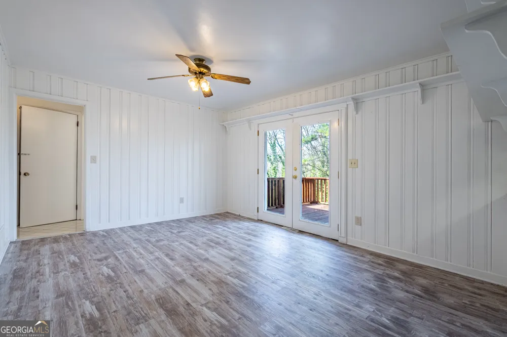 33 Summit DR Lindale, GA 30147