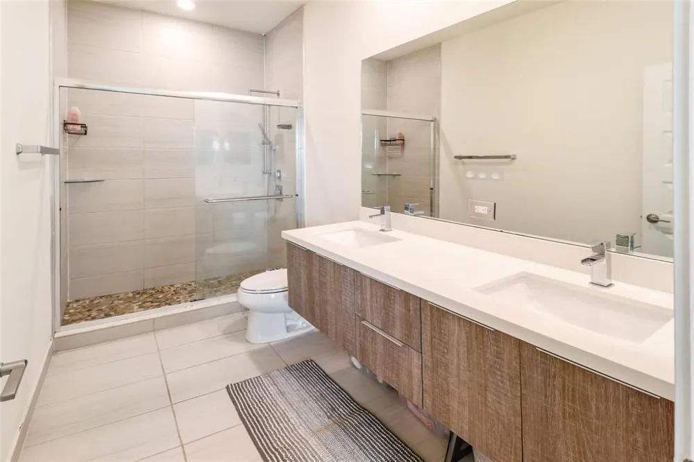 10473 NW 82nd Street #9 Doral, FL 33178