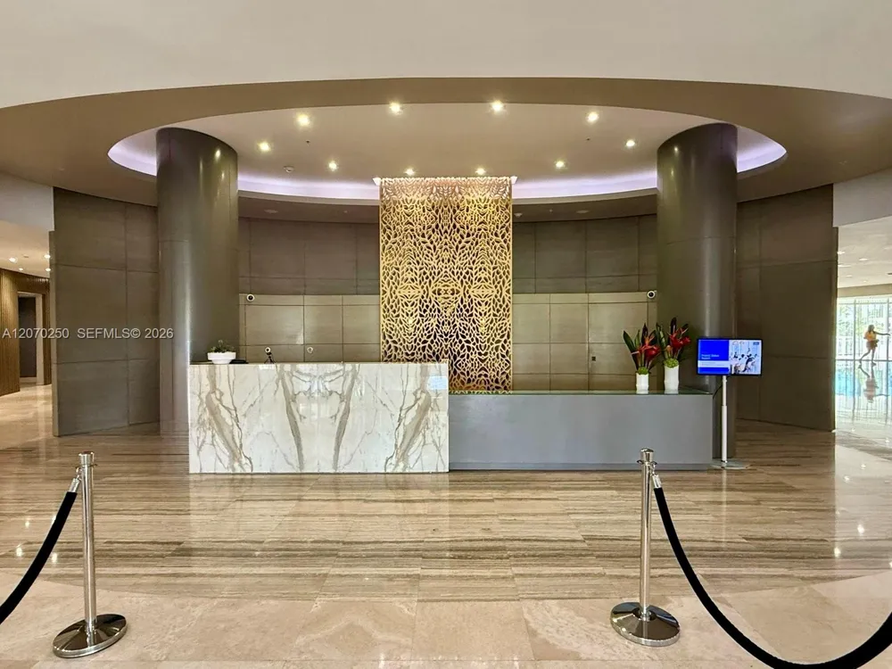 10275 Collins Ave #415 Bal Harbour, FL 33154