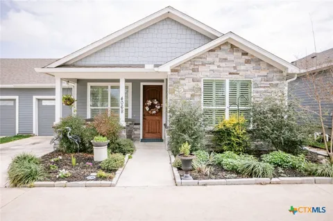 406 W Crestwood Drive #B