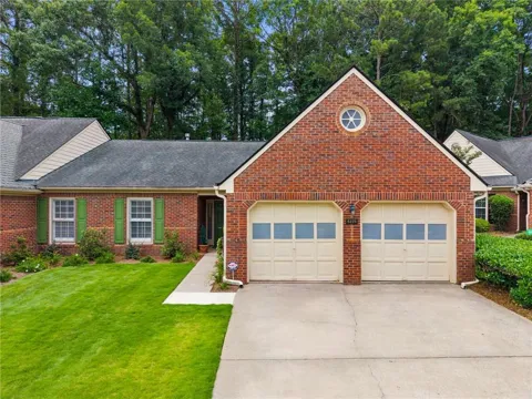 6224 Meadow Run Court
