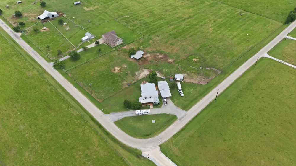 12509 Strittmatter Road Pilot Point, TX 76258
