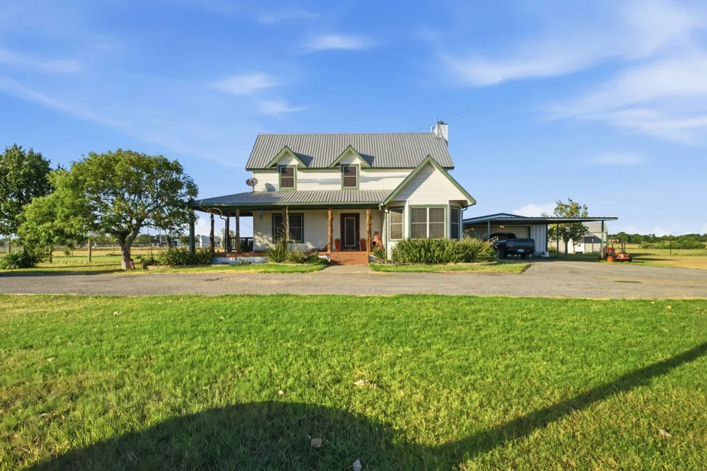 12509 Strittmatter Road Pilot Point, TX 76258