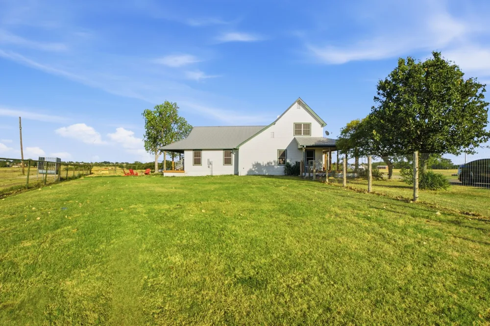 12509 Strittmatter Road Pilot Point, TX 76258