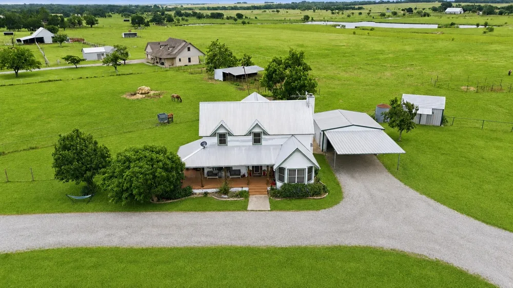 12509 Strittmatter Road Pilot Point, TX 76258
