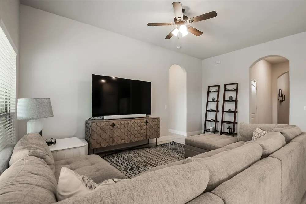 201 Providence Drive Van Alstyne, TX 75495