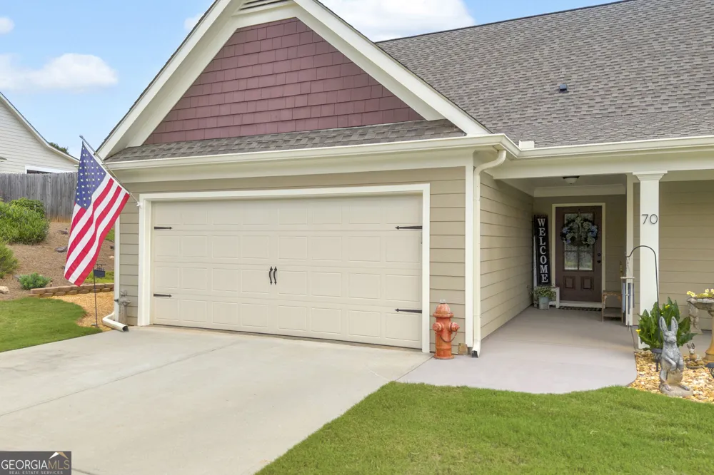 70 Glenn TRL Winder, GA 30680