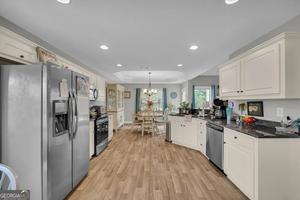 70 Glenn TRL Winder, GA 30680