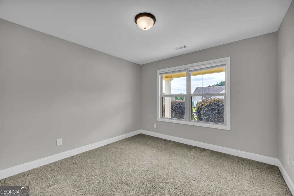 70 Glenn TRL Winder, GA 30680