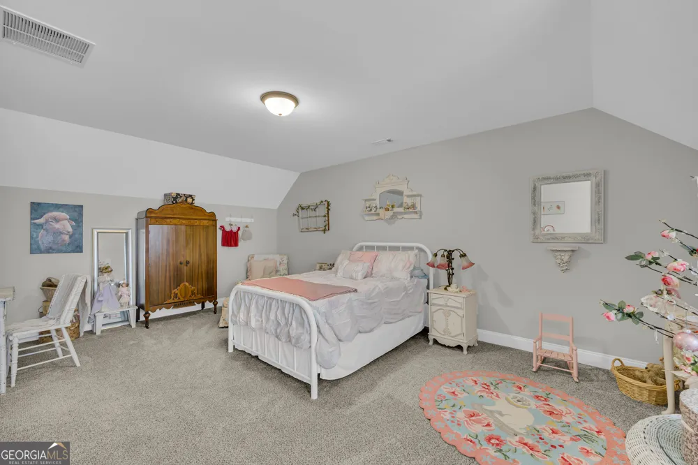 70 Glenn TRL Winder, GA 30680