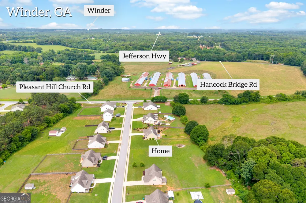 70 Glenn TRL Winder, GA 30680