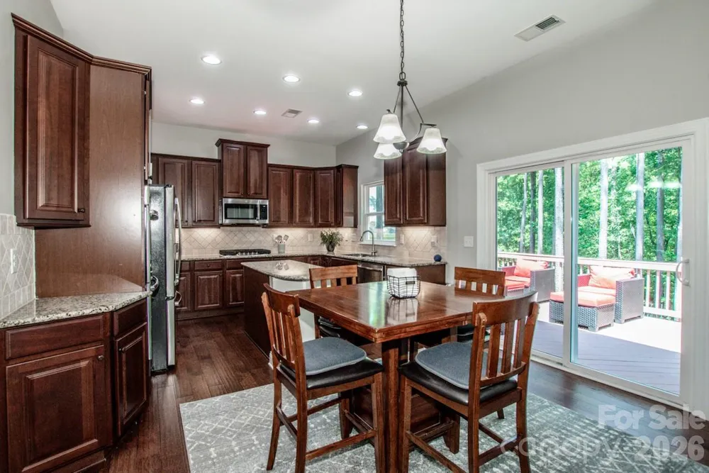 197 Chaska Loop Troutman, NC 28166