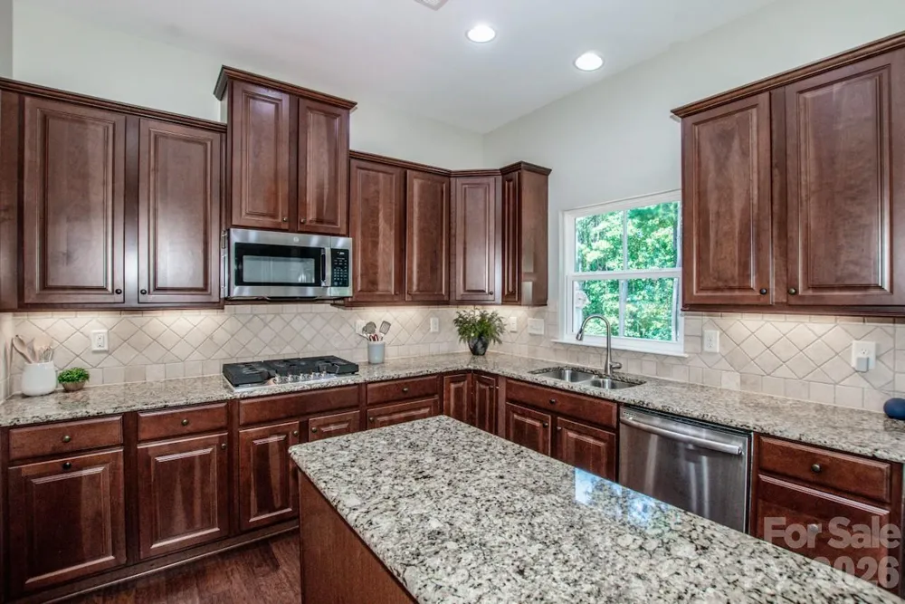 197 Chaska Loop Troutman, NC 28166