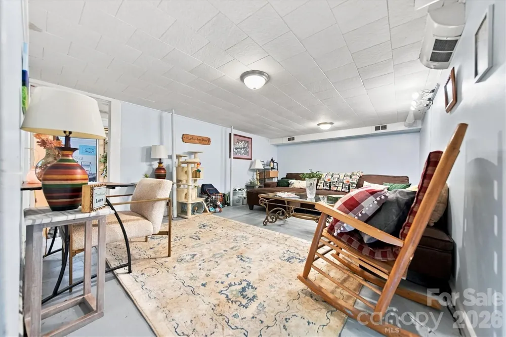 239 Anderson Street Morganton, NC 28655