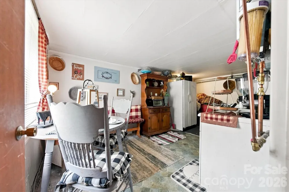 239 Anderson Street Morganton, NC 28655