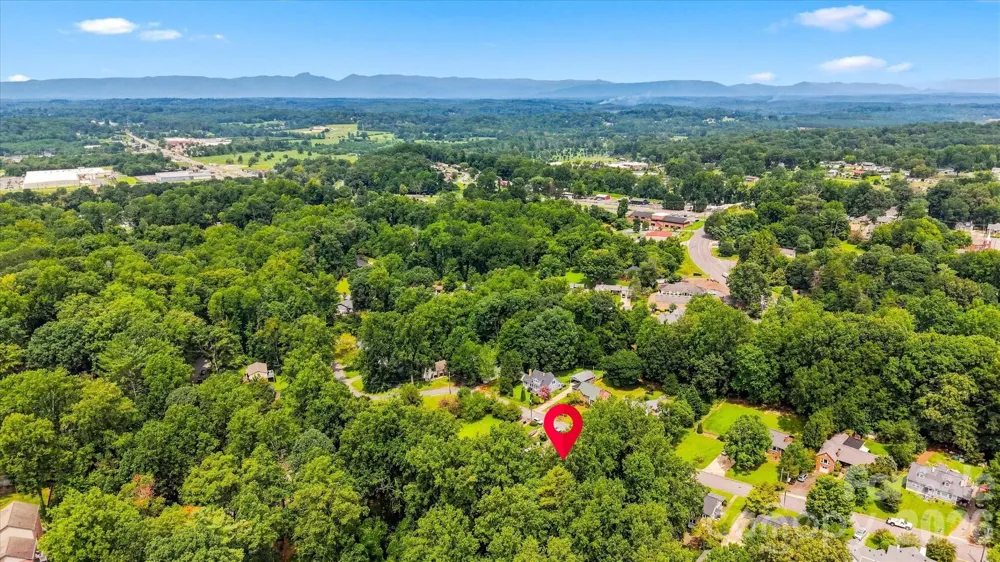239 Anderson Street Morganton, NC 28655