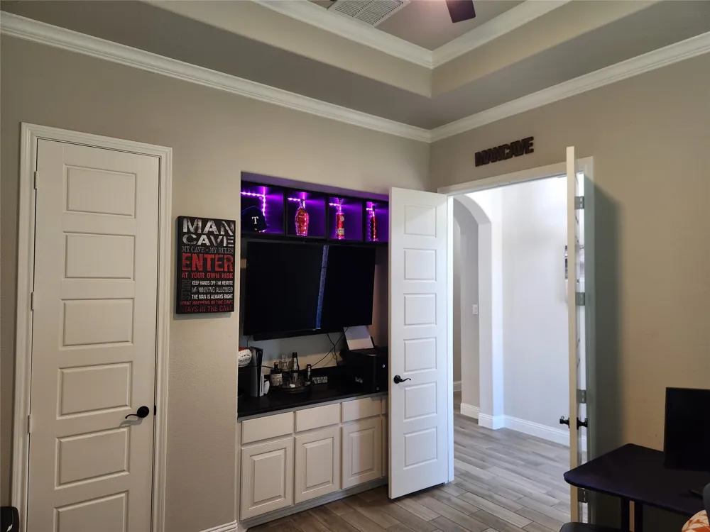 1000 Nogalito Avenue Crowley, TX 76036