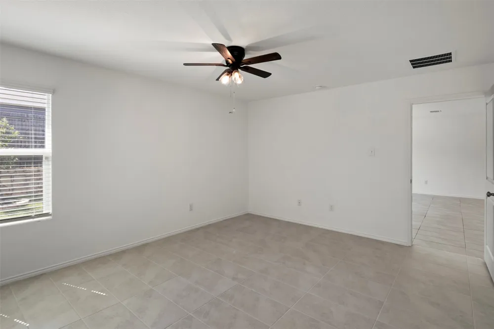 11807 Marcellus Way Justin, TX 76247