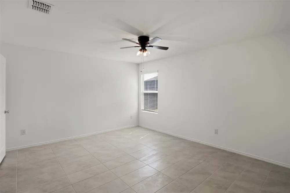 11807 Marcellus Way Justin, TX 76247