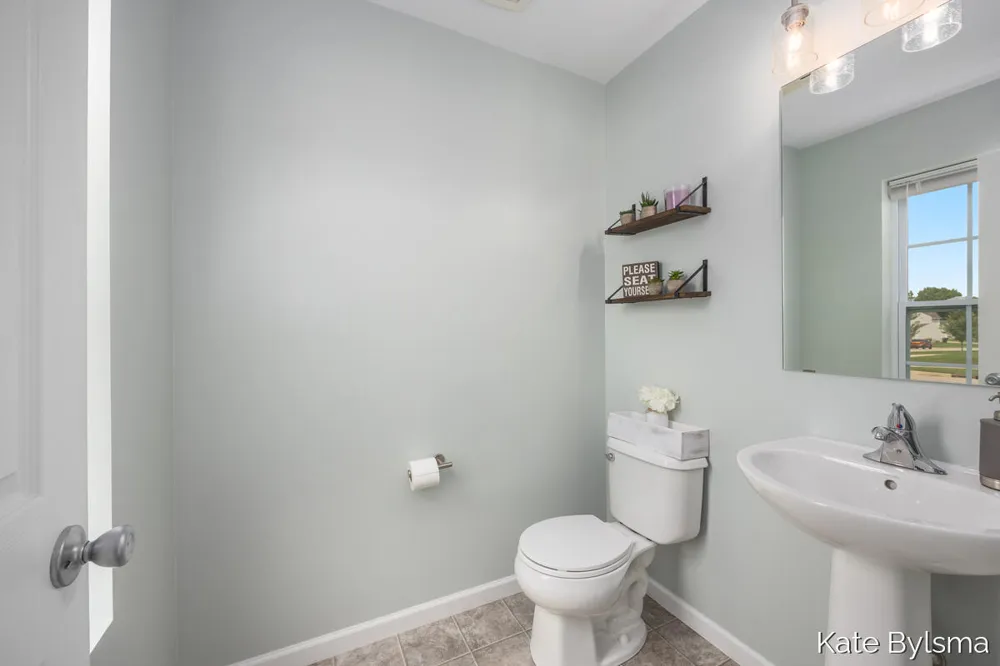 4614 Quaker Hill Court Kentwood, MI 49512
